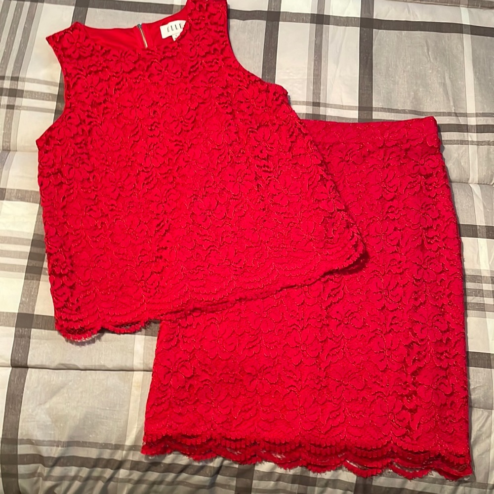 Elle Red Sleeveless Top And Midi Skirt Set